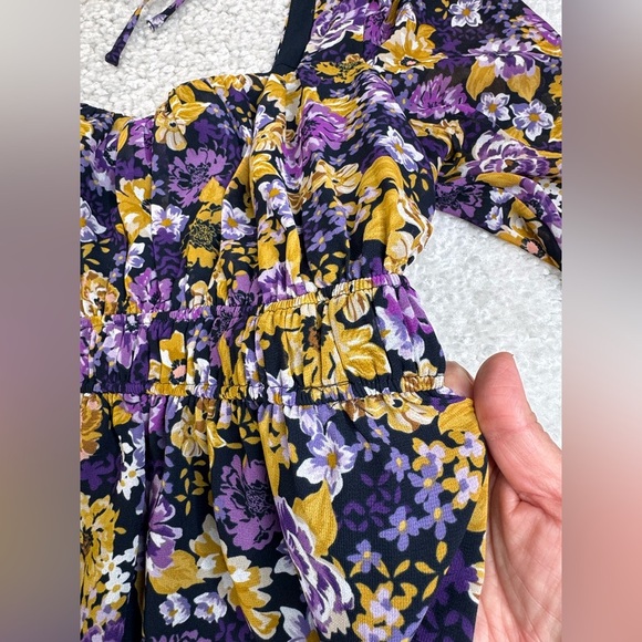 ASTR the Label Floral Flowers Elastic Cinch Waist Top Square Neck Boho Peasant M - Picture 9 of 10